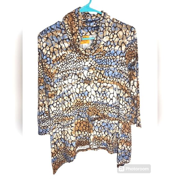 Ruby Rd. Tops - Ruby rd. Petite PS women's stunning comfy top Very soft/ fun print slouch neck